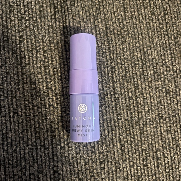 Makeup Bundle - Picture 3 of 10